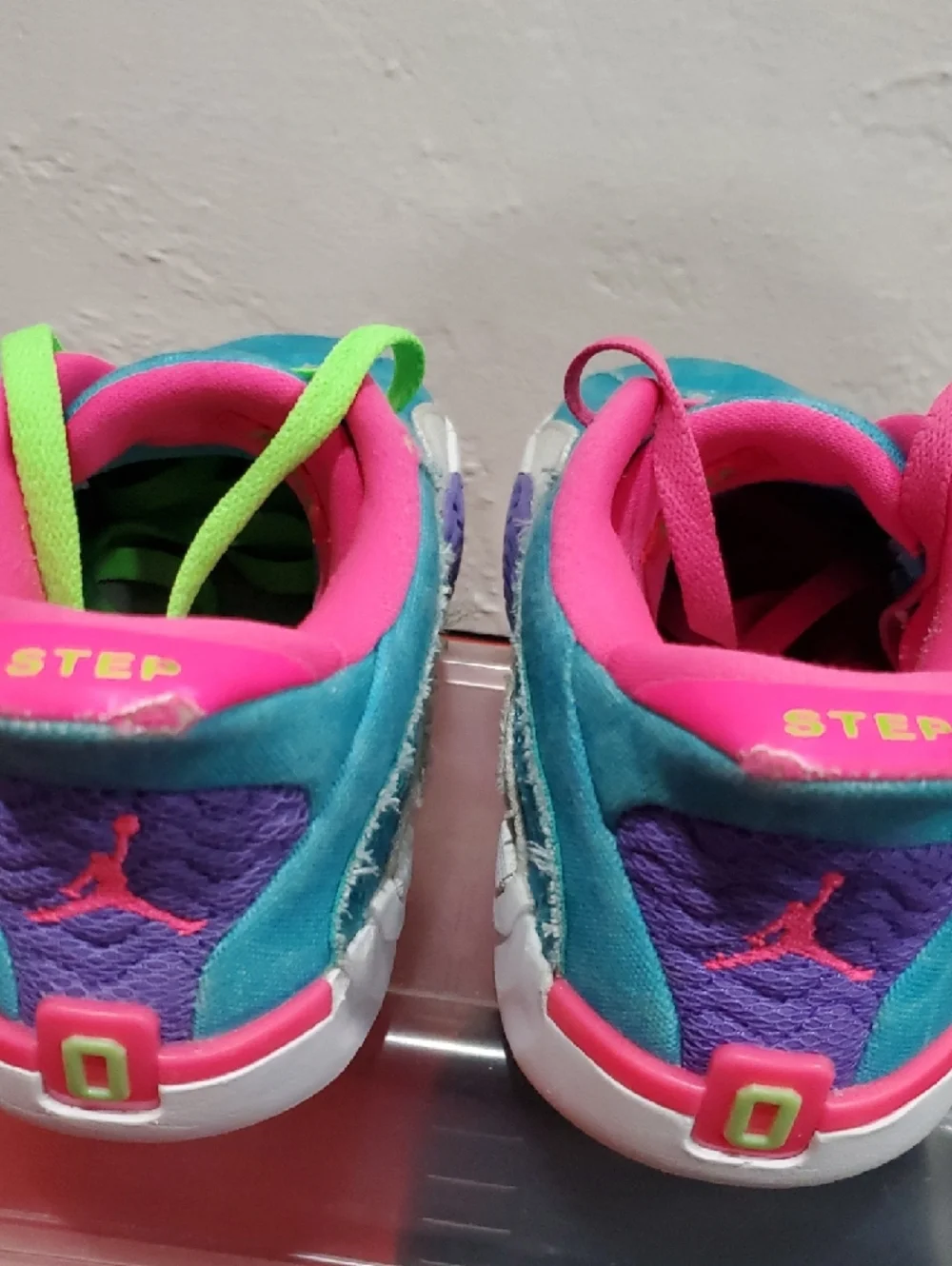 Jordan Tatum 2 Sneakers in Teal, Pink & Neon. - Picture 10 of 13